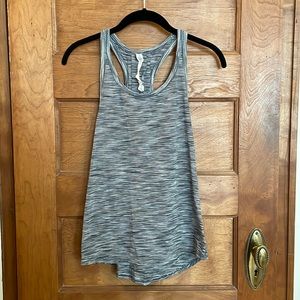 Lululemon tank top sz. 4 & Nike sports bra sz. S